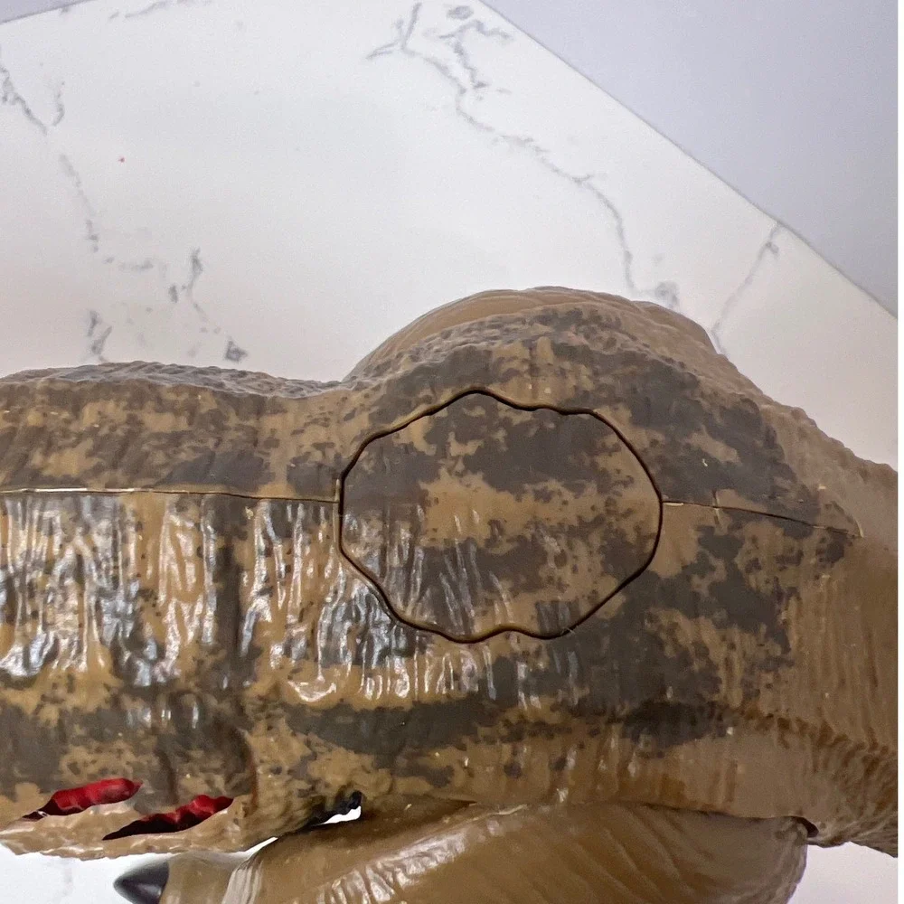 Mattel Jurassic World Extreme Damage Tyrannosaurus Rex T-Rex‎ Dinosaur Figure